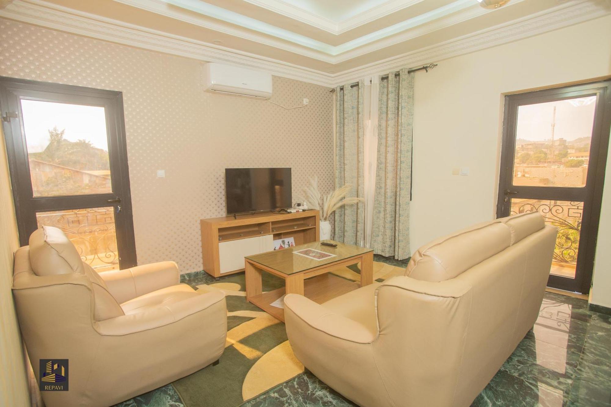 Repavi Lodge Yaounde Exterior photo